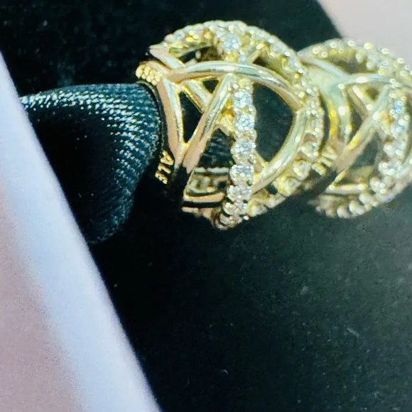 Solid Gold 14k Pandora Charm - Picture 6 of 12